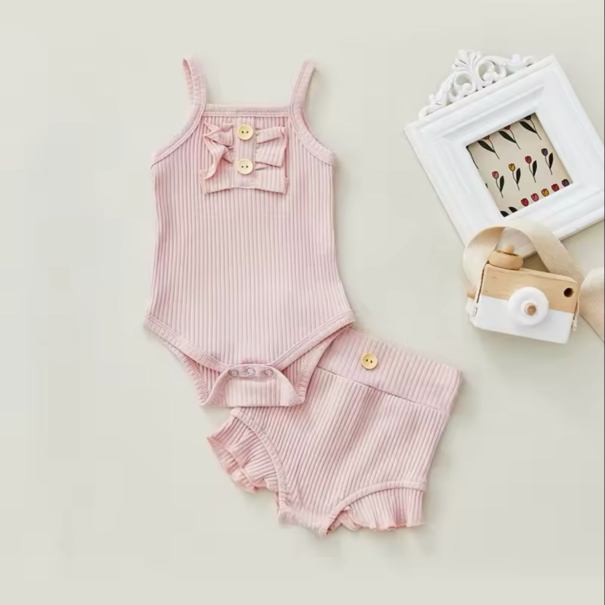 2-Piece Newborn Infant Baby Girl Sleeveless Solid Romper Bodysuit+Ruffles Shorts Outfits