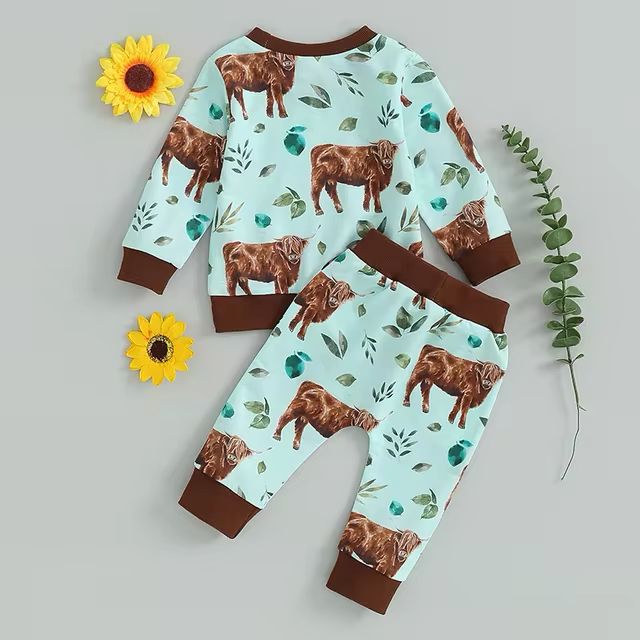 2-Piece Highland Cow Print Baby Pajama Set